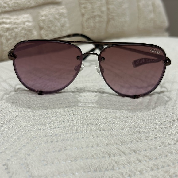 NWT QUAY HIGH KEY MINI RIMLESS SUNGLASSES main image 2